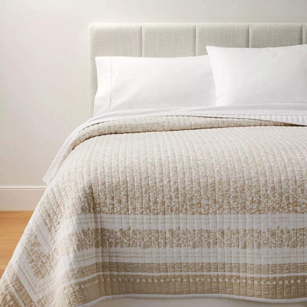 Threshold Studio McGee Queen‎ Border Cotton Slub Wood Block Quilt Neutral Floral